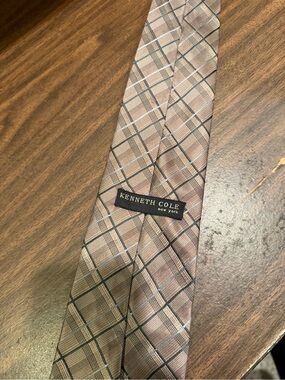 Kenneth Cole Brown Plaid Silk Tie